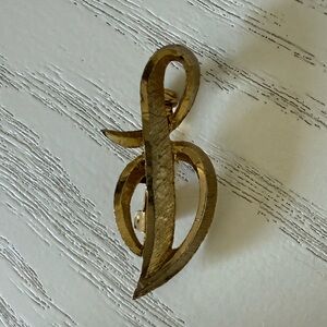 Vintage Mamselle Signed Gold Tone Swirl Brooch – Mid Century Modern Pin